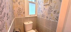 Koupelna v ubytování Hartoft St - 2 bed near river