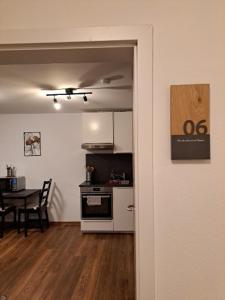 Kuchyň nebo kuchyňský kout v ubytování Aulbach' s Appartments