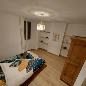 Posteľ alebo postele v izbe v ubytovaní Logement au calme de la campagne