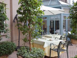 Restaurace v ubytování Hotel Monterey Lasoeur Ginza