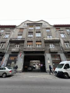 Budova, v ktorej sa apartmán nachádza