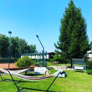 Vonkajšia záhrada v ubytovaní Penzion Parkur