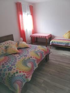 Posteľ alebo postele v izbe v ubytovaní Almerimar Paraiso al Mar + 37 fotografií