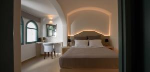 A bed or beds in a room at Armonia