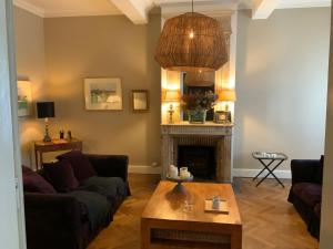 Fotografia z galérie ubytovania Bel appartement avec terrasse, climatisation, poêle, garage v destinácii Villeneuve-sur-Lot
