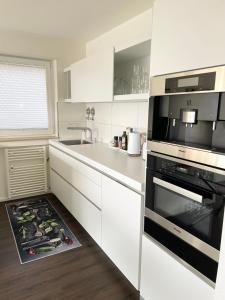 Galeriebild der Unterkunft Modernes Apartment mit traumhaftem Sunset Blick in Baden-Baden