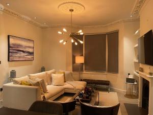 Spacious 4BR, 2BA Home NOT ACTIVE