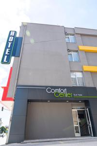 uma representação da frente de um edifício central confiante em Comfort Center Suit Hotel em Edirne