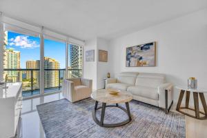 Setusvæði á Emblematic unit at Icon in the heart of Brickell