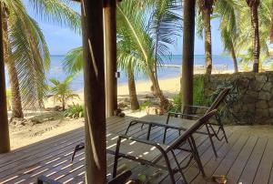 Imagem da galeria de Beachfront Home With Pristine, Calm Waters, White Sands And Unbelievable Sunset em Sandy Bay