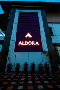 Certifikát, hodnocení, plakát nebo jiný dokument vystavený v ubytování Aldora Airport Residency