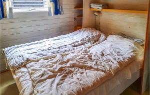 Postel nebo postele na pokoji v ubytování 3 Bedroom Beautiful Home In Anholt