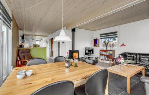 Posezení v ubytování Holiday Home Lærkemose Iv