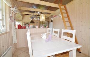 Gambar di galeri bagi Holiday Home Harestien Væggerløse I di Bøtø By