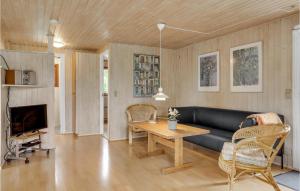Χώρος καθιστικού στο Holiday Home Poppelvænget Hejls Ix