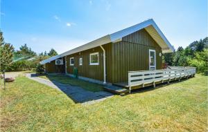 Tòa nhà nơi nhà nghỉ dưỡng tọa lạc