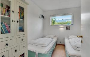 Voodi või voodid majutusasutuse 3 Bedroom Stunning Home In Malling toas