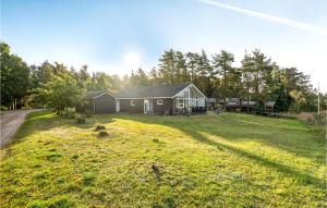 Zahrada ubytování Holiday Home Ahornvej Ebeltoft Ix