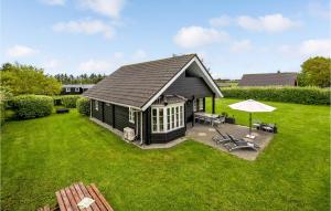 Amazing Home In Tarm With 4 Bedrooms, Sauna And Wifi