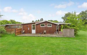 Garður fyrir utan 2 Bedroom Nice Home In Vordingborg