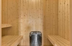 Fotografie z fotogalerie ubytování Awesome Home In Faaborg With Sauna v destinaci Åstrup