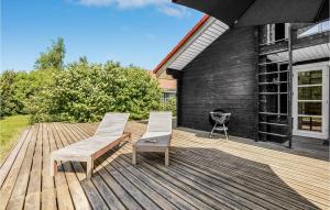 Fotografie z fotogalerie ubytování Holiday Home Marielyst Strandpark V v destinaci Bøtø By