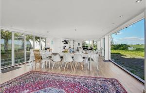 Μπαλκόνι ή βεράντα στο Cozy Home In Store Heddinge With Wifi