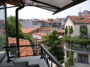 Rõdu või terrass majutusasutuses Kapana Plovdiv
