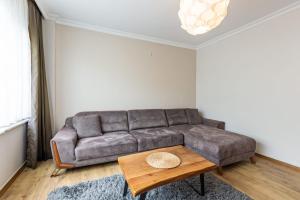 Kép Cozy Flat With Outstanding Bosphorus View in Beyoglu szállásáról Isztambulban a galériában