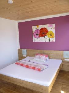 Postel nebo postele na pokoji v ubytování Gasthof Hotel Traube
