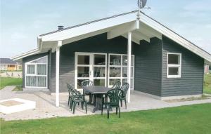 Budova, kde se prázdninový dům nachází