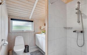 Koupelna v ubytování Holiday Home Lakolk Rømø I Denmark + 21 fotografií