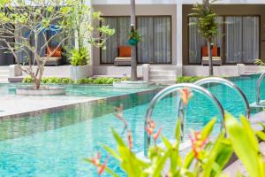 Bazén v ubytování Deevana Plaza Phuket - SHA Extra Plus nebo v jeho okolí