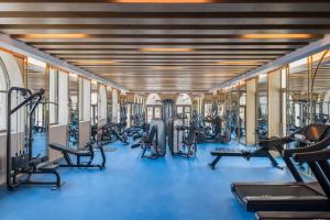Fitness centrum a/nebo fitness zařízení v ubytování Club Privé By Rixos Saadiyat