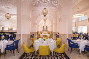 Posezení v ubytování Club Privé By Rixos Saadiyat