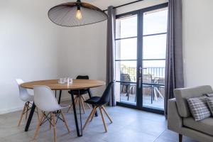 Posedenie v ubytovaní Villa HUGO, Neuve, 8 pers, pisc chauffée,