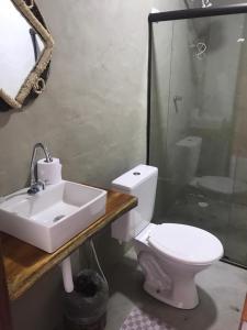 Casas Peroba Maragogi的一间浴室