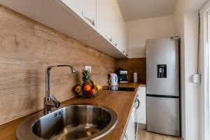 Kuchnia lub aneks kuchenny w obiekcie Holiday Home Aria