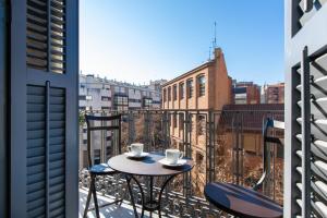 Balkón alebo terasa v ubytovaní Majestic 4BR/4BATH apartment in Sagrada Familia area