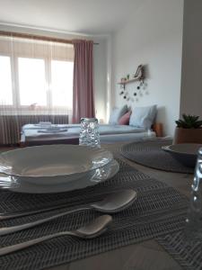 Зона вітальні в Scala Studio Apartments