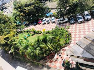 Hotel Bali Resort extension外面的花园