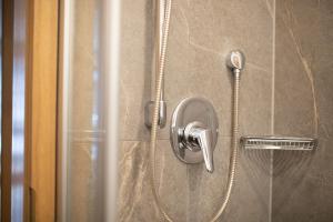 Koupelna v ubytování Bergwiese + 24 fotografií