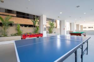 Stolní tenis v ubytování Acqua Prime Maceió Ponta Verde nebo okolí
