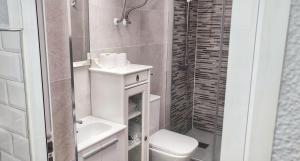 Łazienka w obiekcie Bungalow Deluxe Gran Alacant
