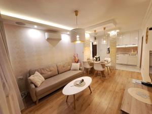 Kuchyňa alebo kuchynka v ubytovaní Zagreb4you Apartments