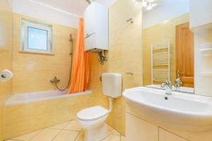 Kúpeľňa v ubytovaní Apartments with a parking space Moscenicka Draga, Opatija - 7766