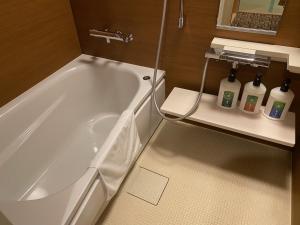 Koupelna v ubytování Ryokan Sawaya Honten