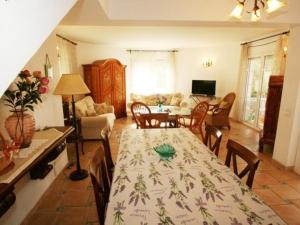 Fotografia z galérie ubytovania Villa en Ametlla de Mar con piscina privada y jardín, a solo 200m del mar, para 6 personas - HISP-217-45 v destinácii L'Ametlla de Mar