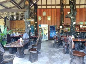 Restaurace v ubytování Friendly Koh Jum