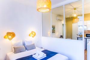 Posteľ alebo postele v izbe v ubytovaní La Clé Studio Clim, WiFi, Gare et Port de Toulon